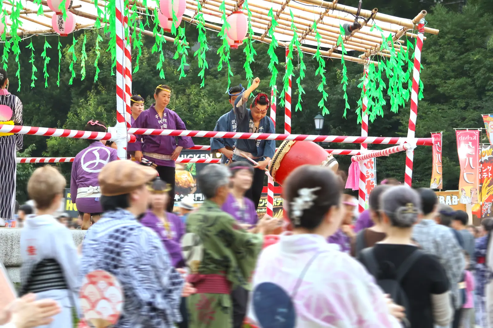 大村益次郎銅像周辺での盆踊り